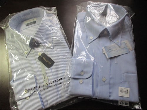 イトーヨーカドーのワイシャツ「超形態安定」と「アポロコット」との比較写真